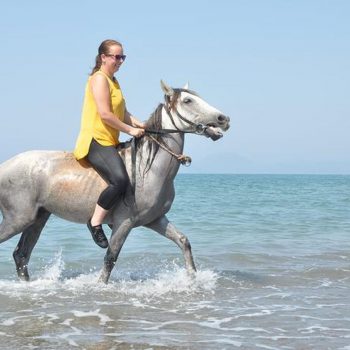 at turu calis oludeniz macera bizde