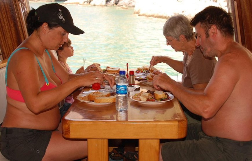 Ölüdeniz Tekne Turu ve Kelebekler Vadisi