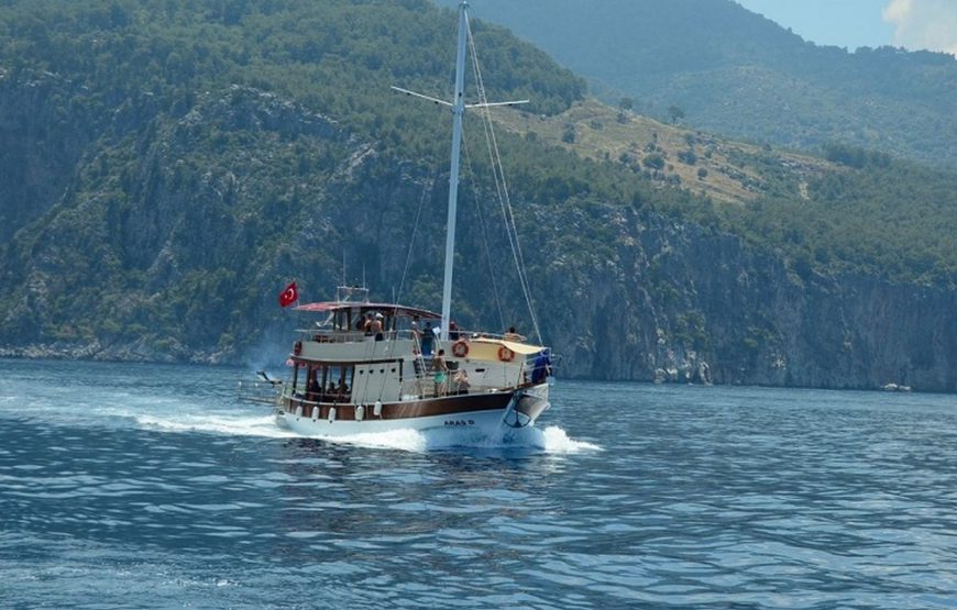 Ölüdeniz Tekne Turu ve Kelebekler Vadisi